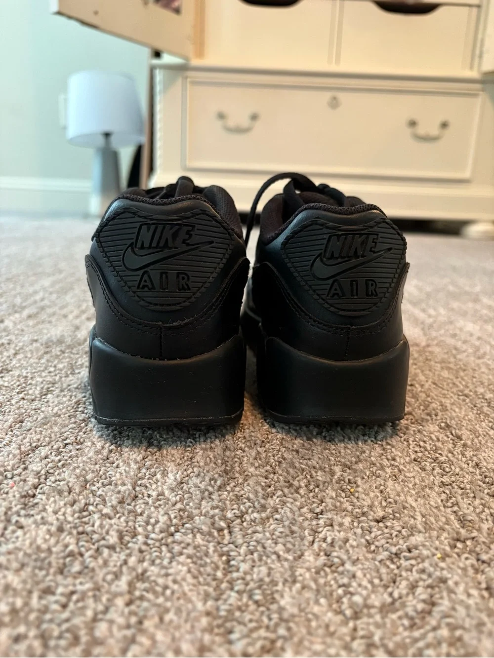 Nike Women's Black Low-Top Air Max Athletic Sneakers